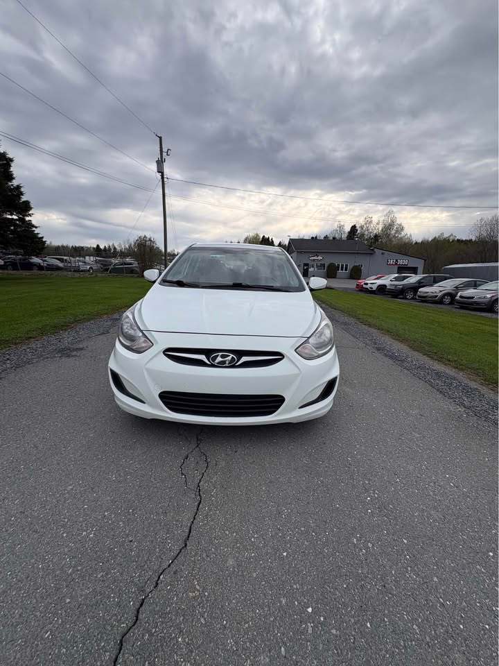 Hyundai Accent 2013