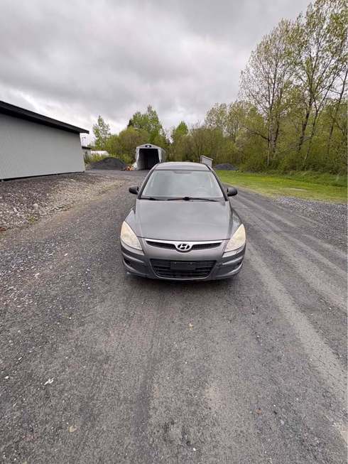 Hyundai Elantra Touring 2009