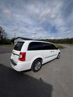 Chrysler Town and Country Touring-L 2015